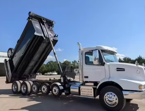 Selecciones Destacadas 2016: Camión Volquete Usado Volvo VHD104B200 de Seis Ejes - D13 450HP 12 Velocidades AMT, ¡LISTO PARA ENVIAR a Todo el Mundo con GARANTÍA! - Product Image 6