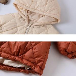 2024 chaqueta acolchada ligera y cálida para mujer, jersey con capucha holgado informal para otoño e invierno, ropa de punto transpirable - Product Image 5