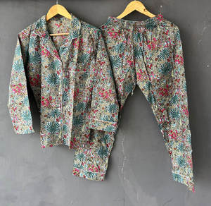 Conjunto de pijama de algodón hecho a mano para mujer, traje de dormir con estampado de bloques, ropa de dormir de verano, traje de noche de algodón para mujer - Product Image 5