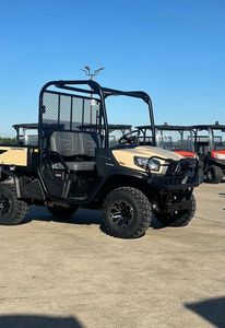 รถบรรทุกงานดีเซล 4x4 รุ่น Gatoo – ห้องโดยสารแบบปิด ประสิทธิภาพแข็งแกร่ง พร้อมความสามารถในการขับขี่ทุกสภาพพื้นผิว - Product Image 2