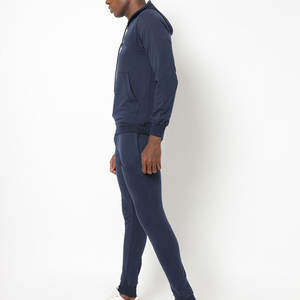 ชุดวอร์มกีฬาผู้ชายสีพื้นทันสมัย ผ้าฝ้าย 100% ระบายอากาศได้ดี คุณภาพสูง ลายพิมพ์เทคนิคสำหรับฤดูหนาว ผ้าฟลีซ 340 กรัม - Product Image 2