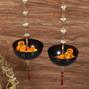 Cuenco Urli colgante Ideal para ceremonias festivas y religiosas Exquisito cuenco Urli Un símbolo de serenidad y prosperidad - Product Image 1