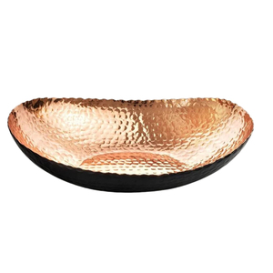 Bol à fruits décoratif moderne en métal martelé à la main avec finition en cuivre noir pour plats de riz et couverts en bois - Product Image 1
