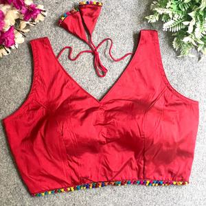 La blusa tiene liso con hermoso Moti colorido trabajo encaje cuello en V blusa material pesado banarasi seda con manga de 10 pulgadas adjunta - Product Image 2