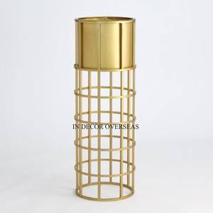 Vidrio transparente y alto estándar de calidad Metal chapado en oro Diseñador creativo moderno Centro DE MESA DE BODA Harlow Stand Supplies - Product Image 3