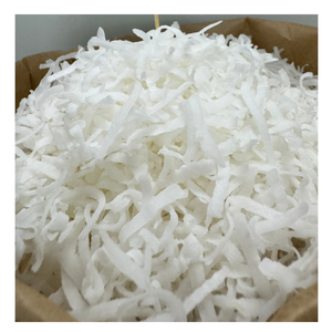 เกล็ดมะพร้าวแห้งตามธรรมชาติอบแห้งไขมันสูงมะพร้าวจากเวียดนามสำหรับการอบการทำอาหารและการหยอดน้ำมัน - Product Image 3