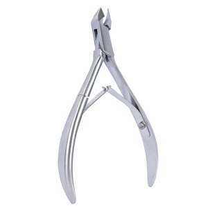 Outils de soin des ongles en acier inoxydable avec logo personnalisé : pinces à cuticules, ciseaux, coupe-ongles et repousse-cuticules pour doigts et orteils - Product Image 5