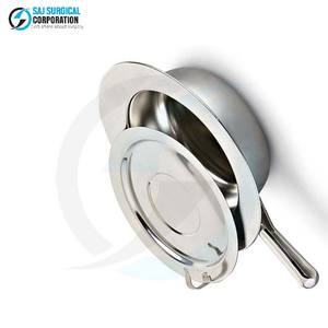 Manuel médical d'acier inoxydable de bassin de lit avec la base antidérapante pour la sécurité et le confort patients pendant l'utilisation - Product Image 4