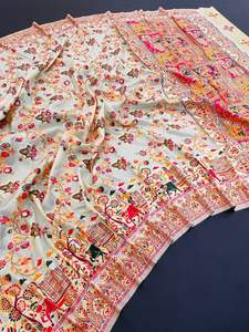 Exquisite Traditional Indian 100% Pure Silk Saree Elegant Ethnic Wear for Weddings Festivals and Grand Celebrations - Product Image 3