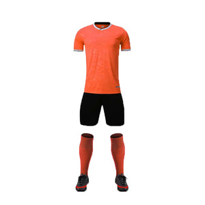 Uniforme de Fútbol Corto, Resistente, 100% Poliéster, Secado Rápido, Transpirable, Personalizable en Color/Logotipo/Talla, Servicio OEM para Equipos/Clubes/Partidos - Product Image 2
