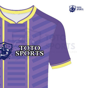 Maillot de football de glace, vêtements de sport tendance, logo personnalisé, nouvelle arrivée, meilleur fournisseur, respirant, haute performance, ajustement confortable - Product Image 3