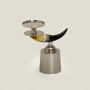 Porte-bougie en métal de luxe pour la décoration de la maison et de Noël, fait à la main - Product Image 4