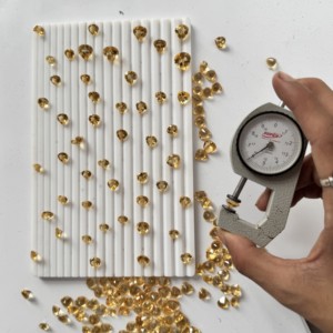 Deliciosas piedras citrinas en forma de corazón 7-11MM tamaño C4 color - Product Image 5