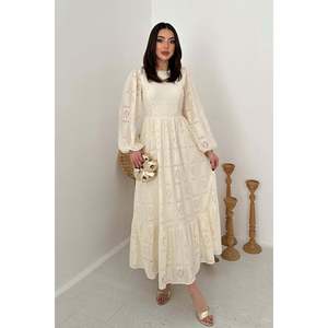 ชุดลูกไม้ ecru-ecru - Product Image 1