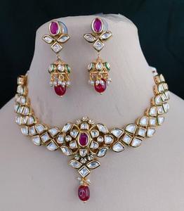 ชุดเครื่องประดับงานแต่งงานจากนักออกแบบชุดเครื่องประดับ kundan แบบดั้งเดิมสร้อยคอและต่างหูสำหรับผู้หญิง kundan - Product Image 2