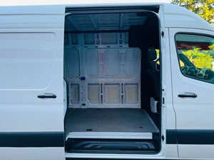 Mercedes-Benz Sprinter 2021 en Perfectas Condiciones - Product Image 3