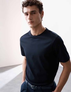 Lightweight T Shirt for Men Streetwear Custom Apparel Comfortable Daily Wear for Gym <b>Travel</b> Lounge Fashion Bulk Supplier - Product Image 1