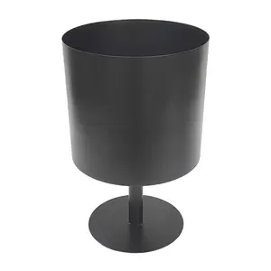 Dernier Pot et jardinières à revêtement noir dernier Design Pot de plante en métal pour décoration de jardin nouveau Pot de fleur en métal à bas prix - Product Image 1