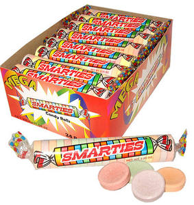 Tube à partager de Smarties Nestlé, bonbons au chocolat amusants, parfaits pour les fêtes, 200g - Product Image 1