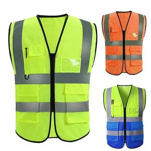 Gilet de sécurité unisexe haute visibilité en polyester pour l'été, sans manches, avec fermeture éclair et multi-poches, idéal pour la construction et la course à pied - Product Image 2
