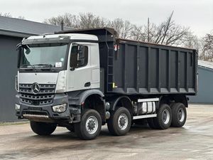 Mercedes-Benz Arocs 4148 8x8 Ribaltabile 3 Unità Trasmissione Automatica Diesel Euro 5 Motore a Combustione Interna Potenza 350 kW (476 CV) - Product Image 3