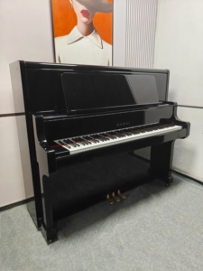 เปียโนตั้งพื้น Kawai US55 88 คีย์ คีย์บอร์ดแบบถ่วงน้ำหนัก สไตล์คลาสสิก โครงสร้างไม้แท้ แผ่นสะท้อนเสียงไม้เนื้อแข็ง - Product Image 1
