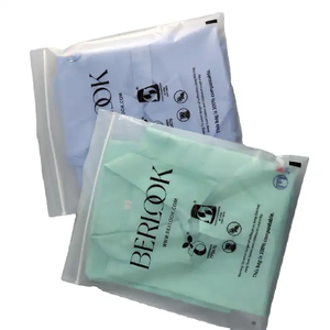 ถุงซิปล็อคมีซิป PE eFrosted เป็นมิตรกับสิ่งแวดล้อมเสื้อยืดพลาสติกโลโก้กระเป๋าช้อปปิ้ง - Product Image 4