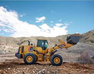 รถตักล้อยาง LOVOL FL956H ขนาด 5.5 ตัน – ถังตัก 3.3 ลูกบาศก์เมตร, เครื่องยนต์ Weichai 162 กิโลวัตต์, รถตักหน้าไฮดรอลิกสำหรับงานหนัก - Product Image 1