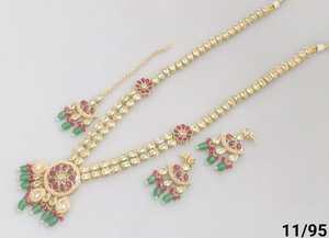 Diseño floral impresionante hecho a mano Zirconia cúbica moda indio largo joyería collar con pendiente y Mangtika conjunto para mujer - Product Image 3