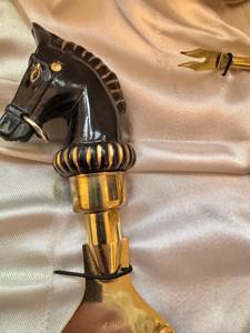 ชุดเครื่องมือบาร์รูปหัวม้าสีดำและสีทอง สำหรับเป็นของขวัญในโอกาสพิเศษ ใช้ในบ้าน บาร์ คลับ และตกแต่งชั้นวางอย่างมีสไตล์ - Product Image 3