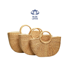 กระเป๋าสานแฮนด์เมดผักตบชวาพระจันทร์ - Product Image 1