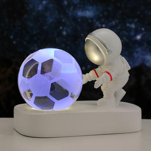 Bola de cristal LED 3D creativa para luz nocturna de astronauta para decorar Escritorio, habitación, fiesta de vacaciones o regalo, paisaje de mesa ambiental - Product Image 6