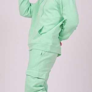 Stylish Lightweight Tracksuit for Gym Jogging Running-Comfortable Daily Casual Wear for Winter - Product Image 6