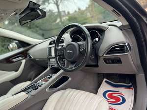 JAGUAR F-PACE 2017 USADO, Volante a la Izquierda/Derecha - Product Image 5