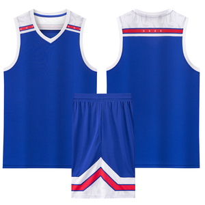 Ensembles d'uniformes de basket-ball réversibles personnalisés Vêtements de sport d'été respirants en polyester 100% grande taille imprimés par transfert de chaleur - Product Image 4