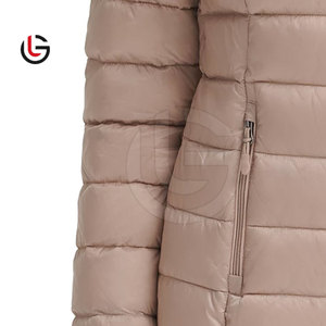 Services OEM, veste matelassée à capuche avec fermeture éclair pour femme, logo personnalisé de haute qualité, nouveau design pour l'hiver - Product Image 6