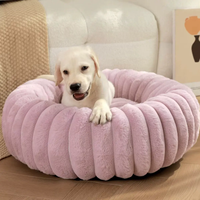 Lit pour chien et chat en peluche de lapin à poils longs, haute densité, à bandes droites, très vendu à l'international, chaud pour l'hiver, portable, toutes saisons, en boîte