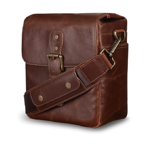 Bolso de cámara de cuero genuino vintage con cierre de cremallera duradero Diseño cruzado de lujo para hombres y mujeres para viajes de vacaciones - Product Image 1