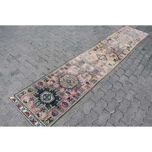 พรมวินเทจตุรกีลายปะติดปะต่อ ขนาด 2.2x12 ฟุต  พรมวูลปูพื้นแบบมีแผ่นรองลาเท็กซ์รักษ์โลก สีชมพู - Product Image 3