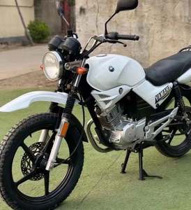 NUEVA Motocicleta Vintage FAV de 125cc Todoterreno y Urbana - Product Image 1