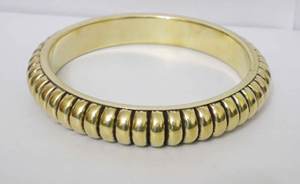 Luxury Gold Plated Copper Bangle For Women Unique Ribbed Texture Design Chunky Round Solid <b>Metal</b> <b>Bracelet</b> Elegant Modern Style - Product Image 2