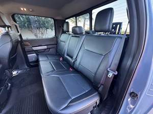 FORD F-350 SUPER DUTY LARIAT 4X4 2023 d'occasion (conduite à gauche/droite) - Product Image 5