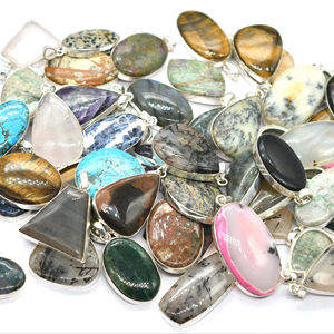 Bali คริสตัลหินนำโชคประดับอัญมณีธรรมชาติชุบผสมทองเหลืองแฟชั่นคริสเตียนขายส่งคุณภาพสูง - Product Image 1