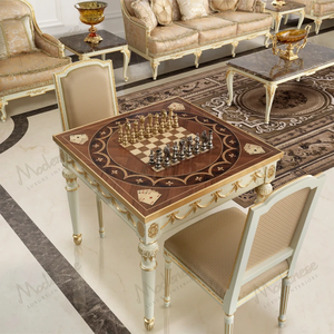 Elegante Silla de Madera Maciza para Mesa de Juego con Detalles en Pan de Oro y Tapicería - Product Image 4