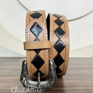 2025 nuevo cinturón con patrón a cuadros hecho a mano cuero mecanizado a mano moda lujo cuero genuino diseñador hebilla cinturón para Unisex - Product Image 1