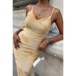 Robe fourreau élégante en tulle à bretelles 2907 en tissu satiné avec taille naturelle - Product Image 3