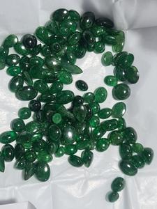 Cabujón de forma de mezcla de granate tsavorita de calidad comercial natural para la fabricación de joyas, cabujones de piedras preciosas de granate verde - Product Image 4