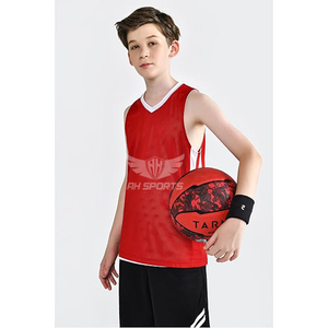 Fabricant et exportateur personnalisés de maillots de basket-ball réversibles pour jeunes garçons uniformes athlétiques en polyester pour le style d'ensemble de sport - Product Image 1