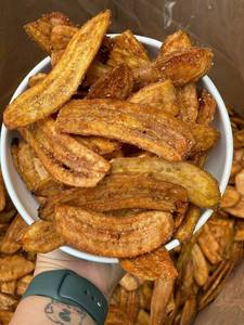 SERVICES OEM/ODM: BANANE CRISPY SÉCHÉE, COLLATION DE FRUITS DÉSHYDRATÉS DE HAUTE QUALITÉ, VRAC DE BANANE FRAIS, EMBALLAGE PERSONNALISÉ. - Product Image 3