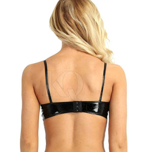 Soutien-gorge en cuir élégant grande taille pour femme, léger, respirant, design écoresponsable, logo avant, maintien élevé, coussinets amovibles - Product Image 4